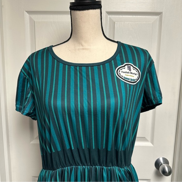 Haunted Mansion Themed A-line Midi Dress with Crew Neck and Short Sleeves - Picture 2 of 4